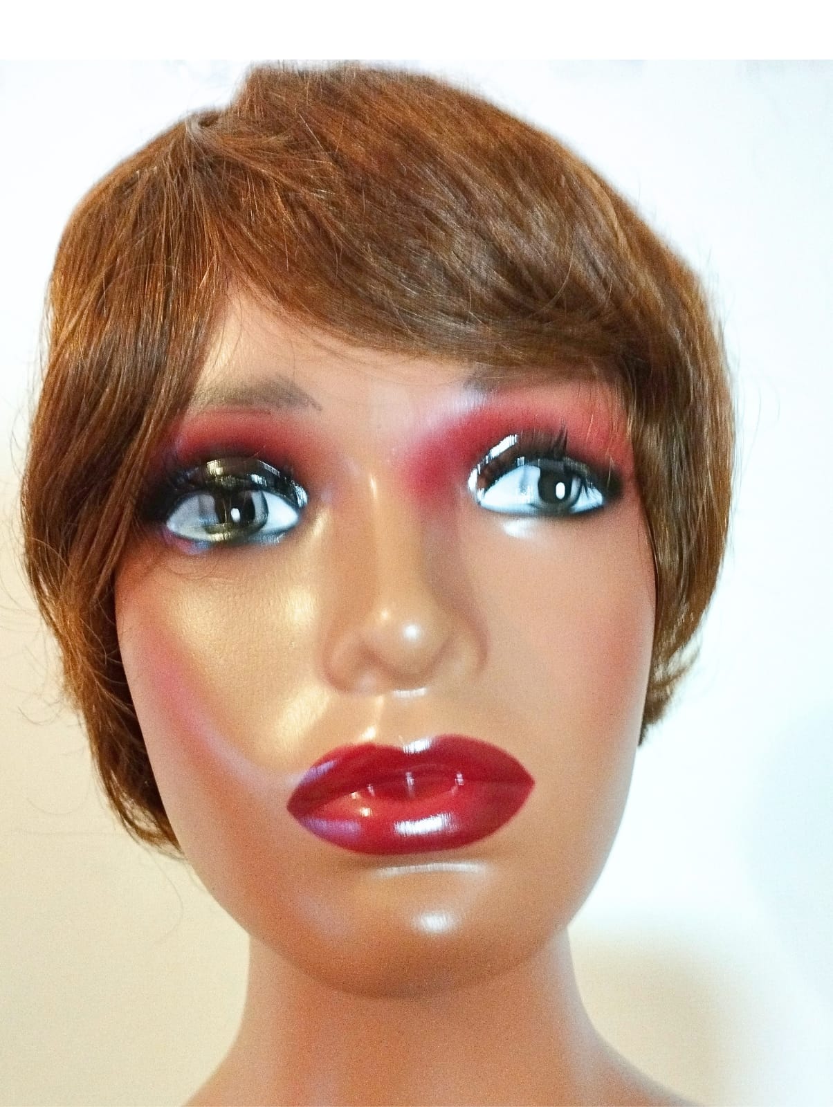 Perruque Courte Marron 14 Pouces – 100% Cheveux Humains Vietnamiens – Coupe Pixi