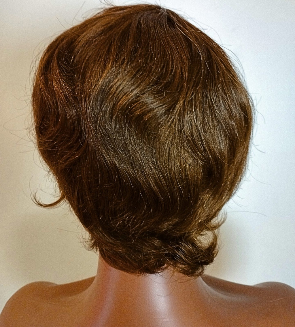 Perruque Courte Marron 14 Pouces – 100% Cheveux Humains Vietnamiens – Coupe Pixi